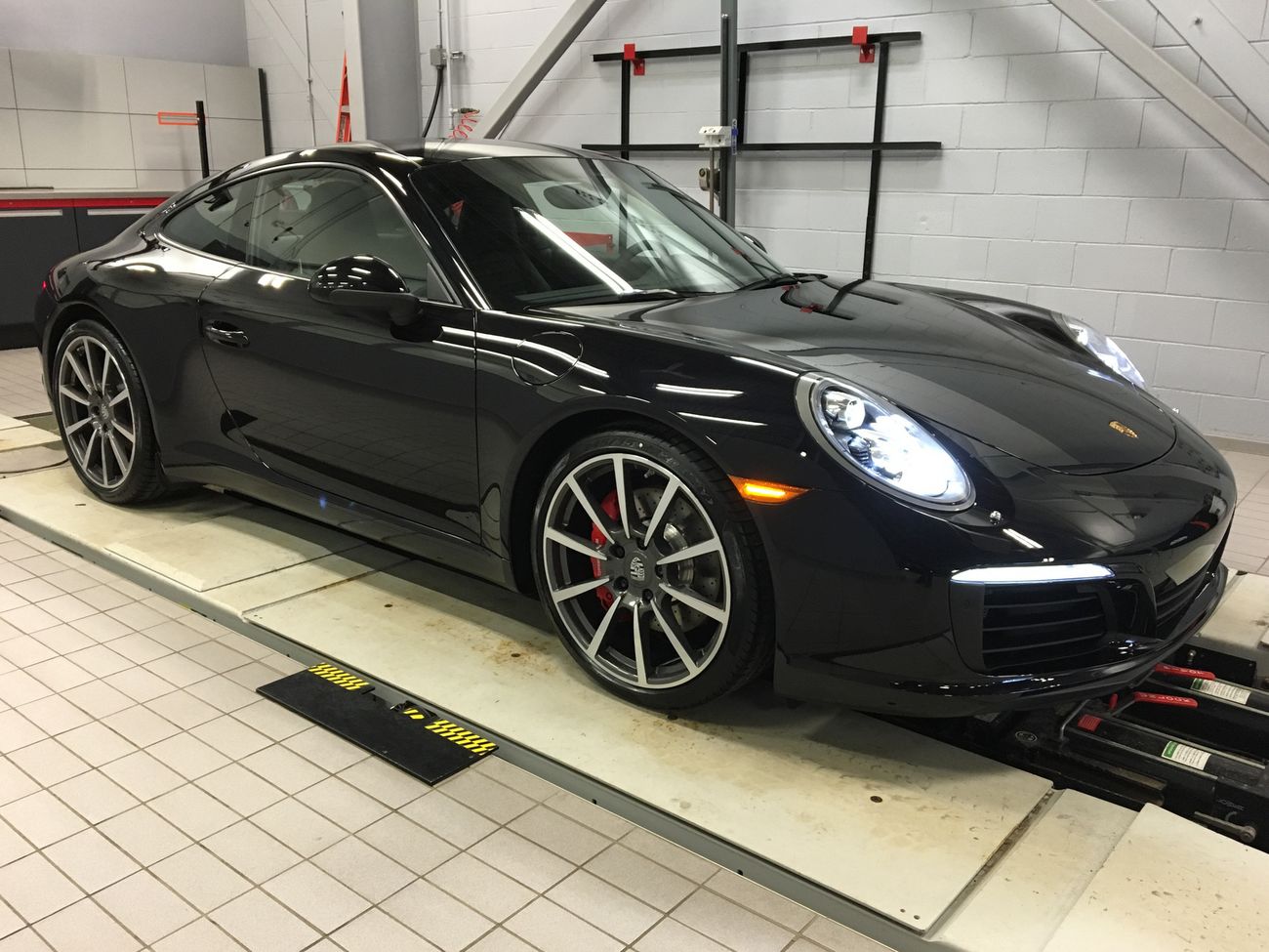 Jet Black Metallic Porsche Colors