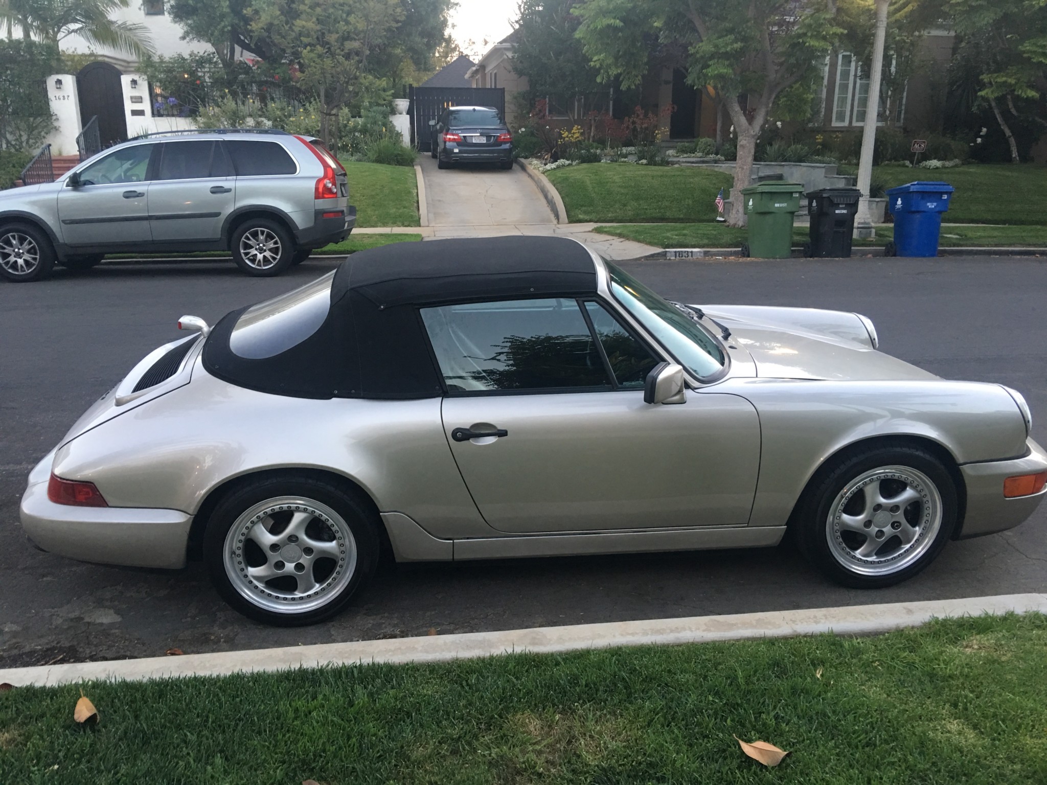 Linen Grey Metallic Porsche Colors