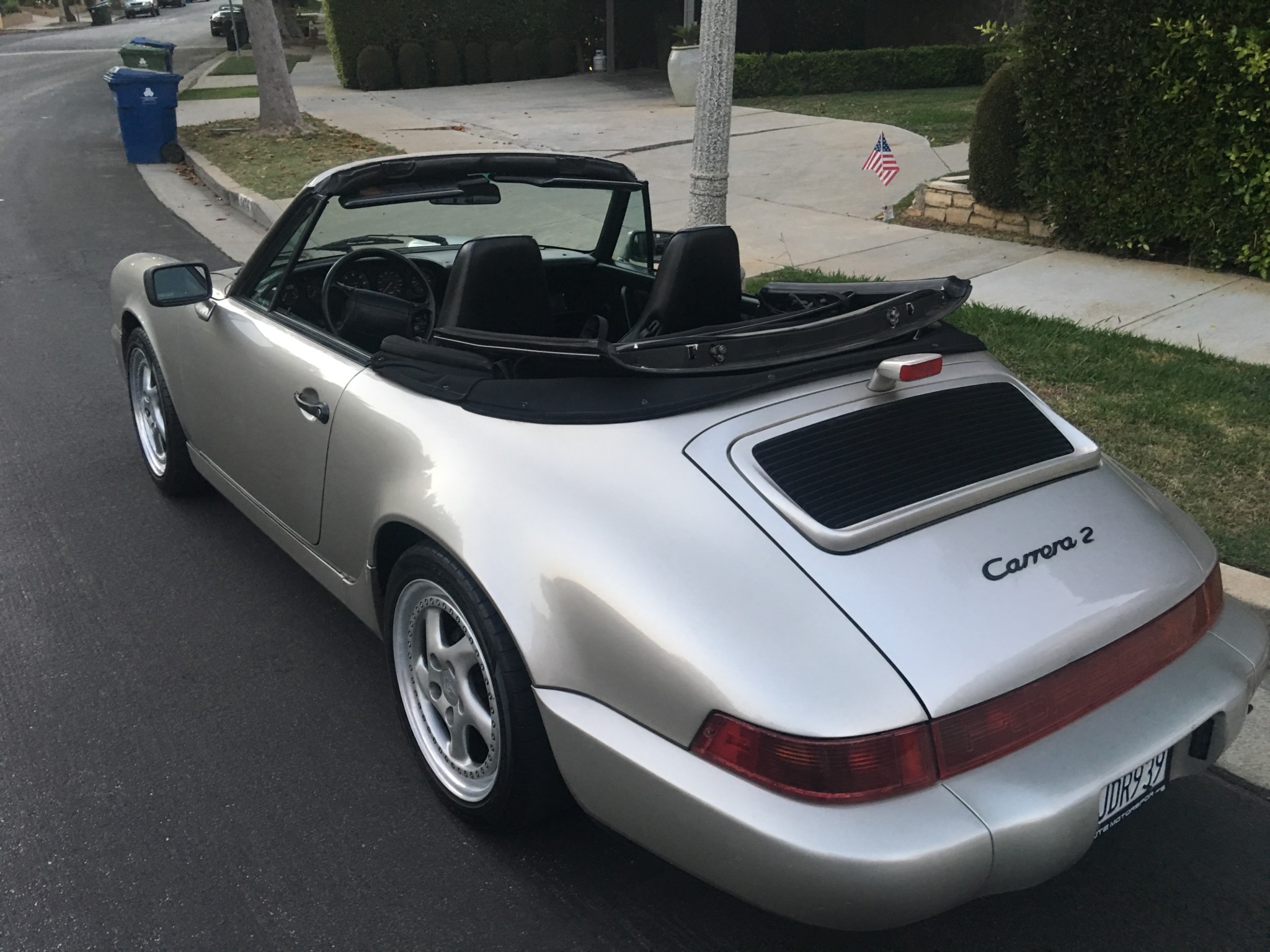 Linen Grey Metallic Porsche Colors