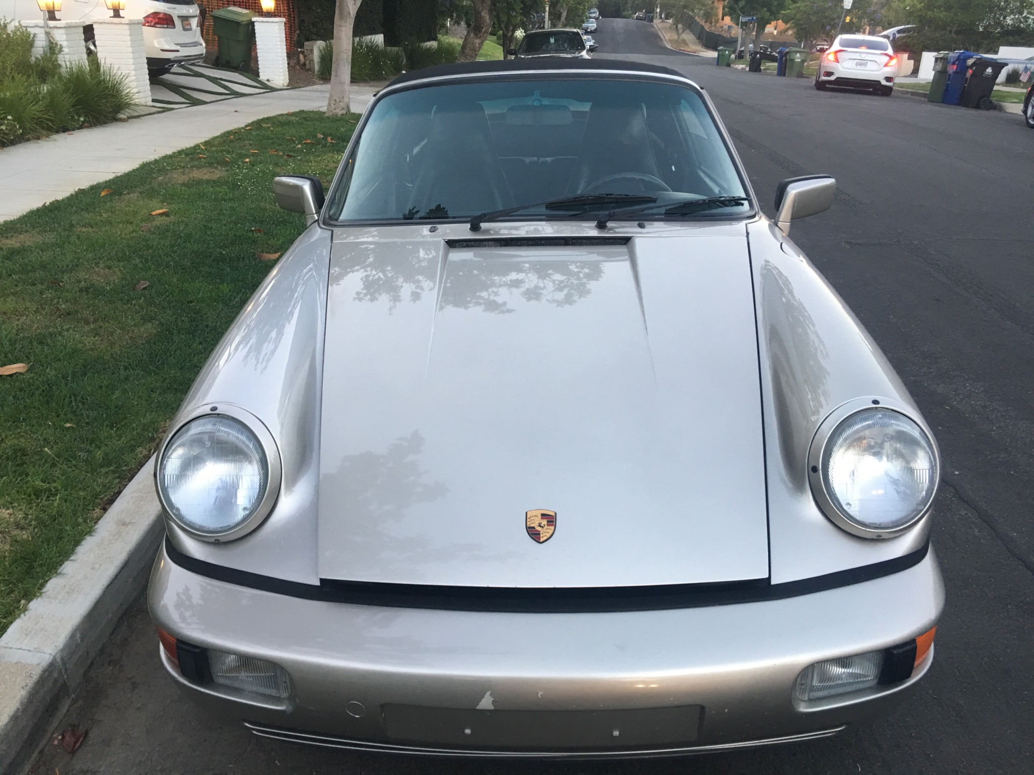Linen Grey Metallic Porsche Colors