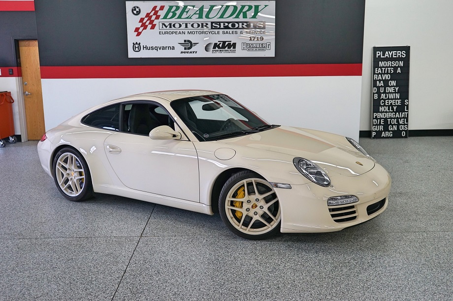 Creme White Porsche Colors