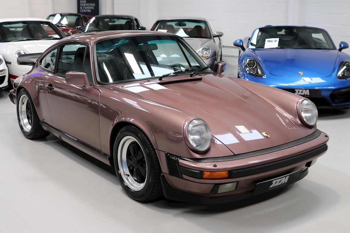 Cassis Red Cassis Red | Porsche Colors