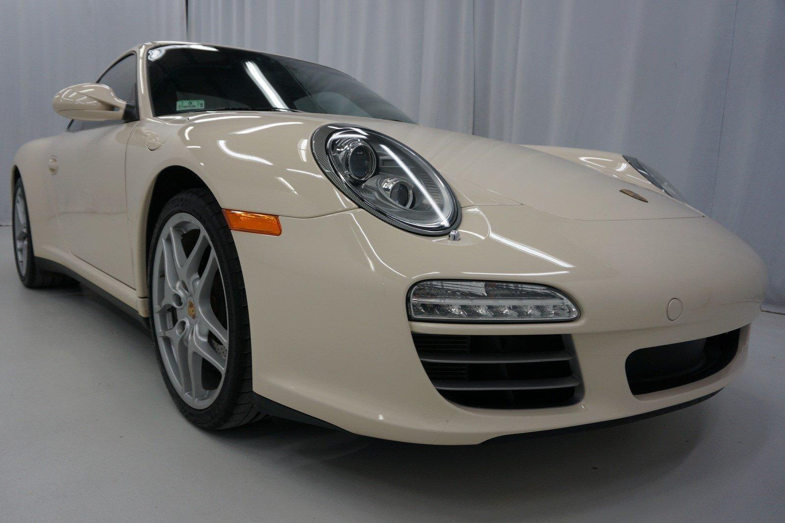 Creme White Porsche Colors